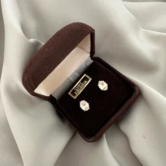 NEW in Box Cubic Zirconia Oval Stud Earrings - Picture 1 of 5